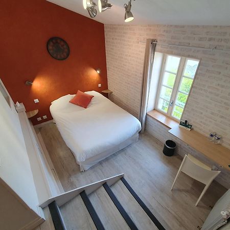 Logis Hotel Le Prince Noir Sérignac-sur-Garonne Zewnętrze zdjęcie