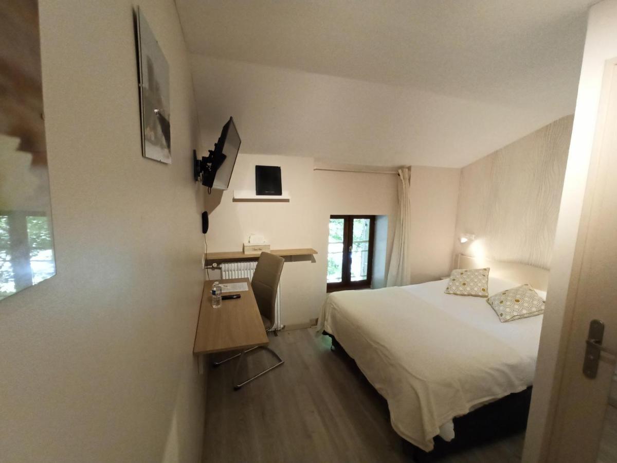 Logis Hotel Le Prince Noir Sérignac-sur-Garonne Zewnętrze zdjęcie