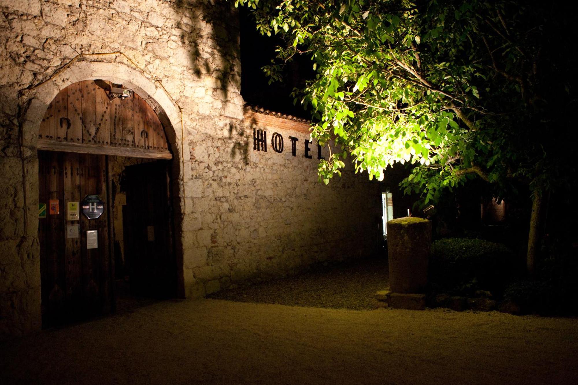 Logis Hotel Le Prince Noir Sérignac-sur-Garonne Zewnętrze zdjęcie