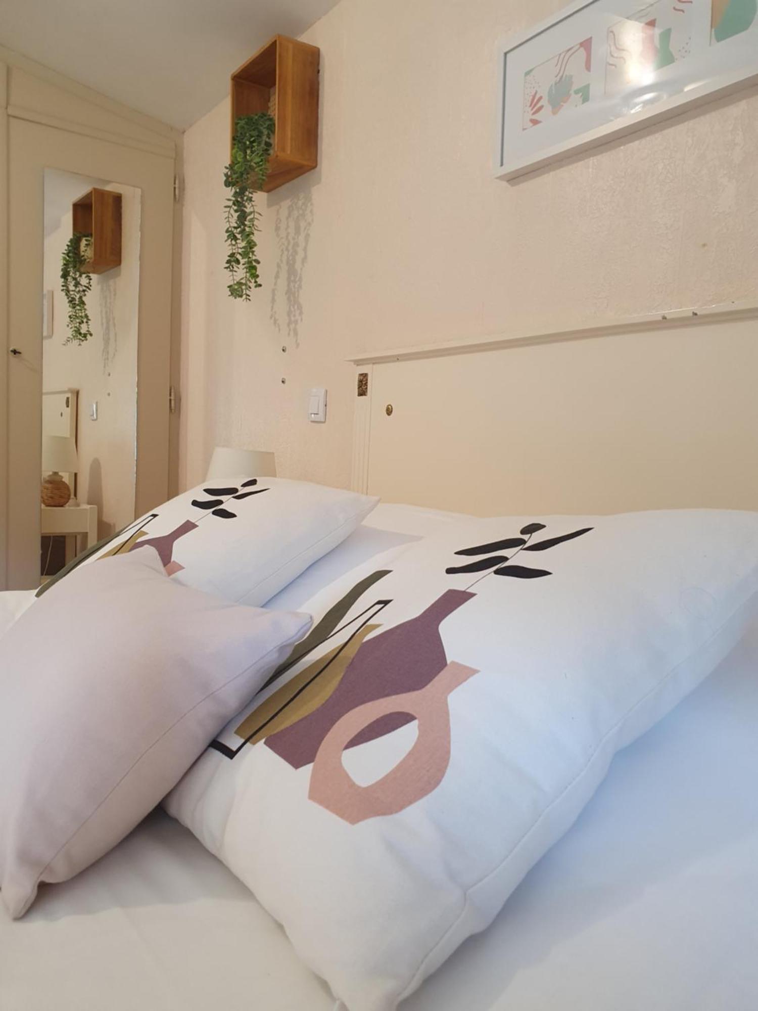 Logis Hotel Le Prince Noir Sérignac-sur-Garonne Zewnętrze zdjęcie