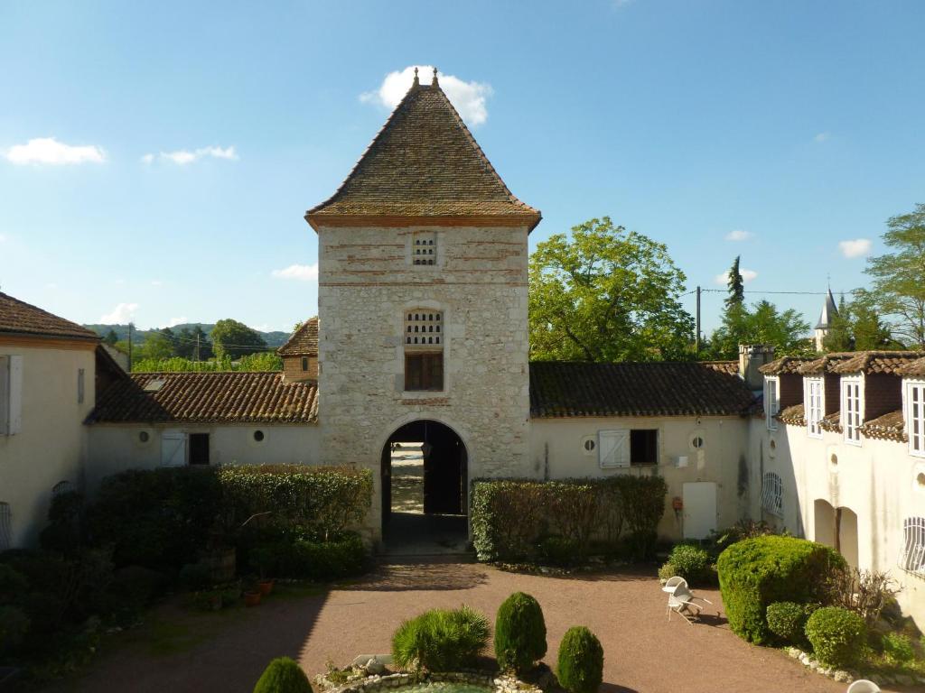 Logis Hotel Le Prince Noir Sérignac-sur-Garonne Zewnętrze zdjęcie