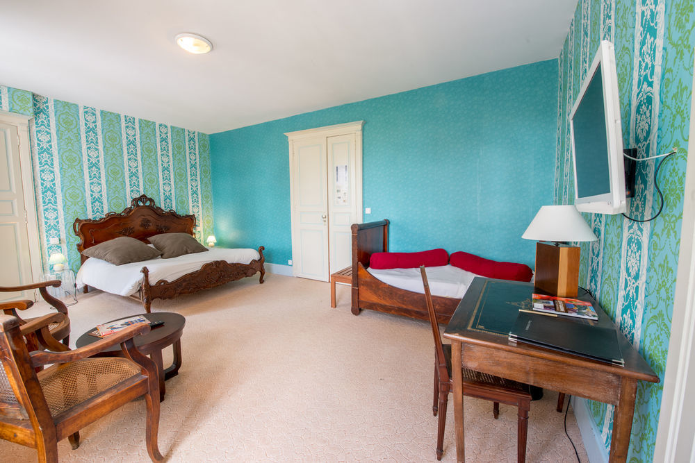 Logis Hotel Le Prince Noir Sérignac-sur-Garonne Zewnętrze zdjęcie