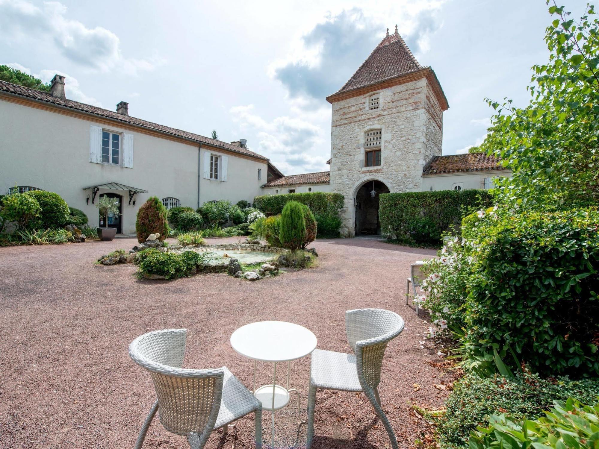 Logis Hotel Le Prince Noir Sérignac-sur-Garonne Zewnętrze zdjęcie